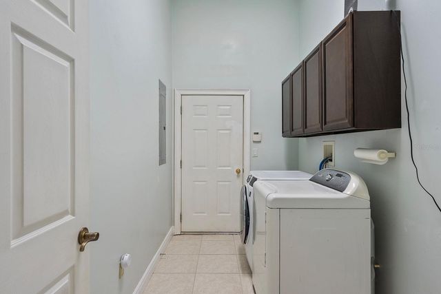 881 S BELFAST PLACE, Chuluota, FL 32766