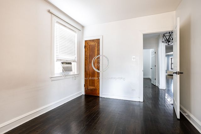 6347 W Henderson Street, Chicago, IL 60634