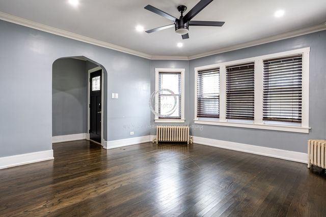 6347 W Henderson Street, Chicago, IL 60634