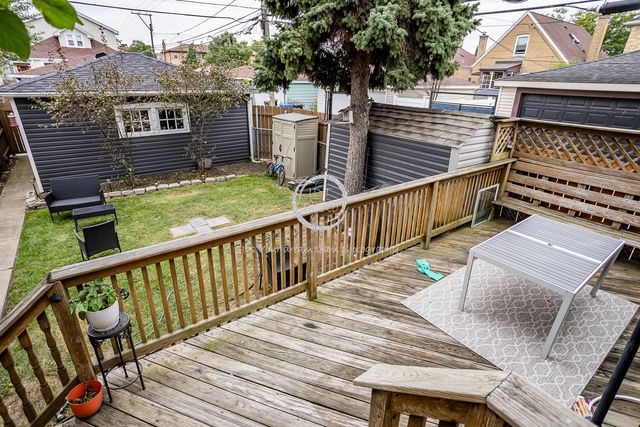 6347 W Henderson Street, Chicago, IL 60634