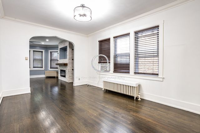 6347 W Henderson Street, Chicago, IL 60634