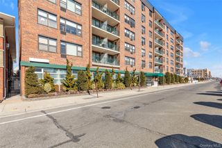 333 E Broadway 1D, Long Beach, NY 11561