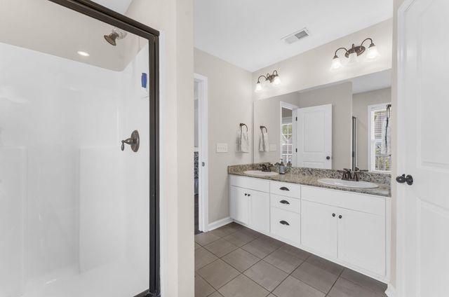 76 Crossandra Avenue, Summerville, SC 29483