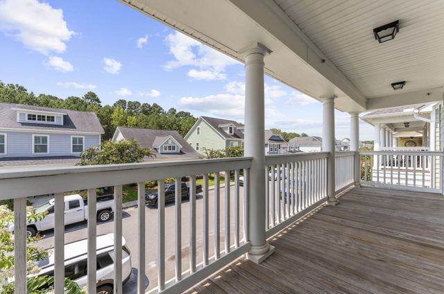 76 Crossandra Avenue, Summerville, SC 29483