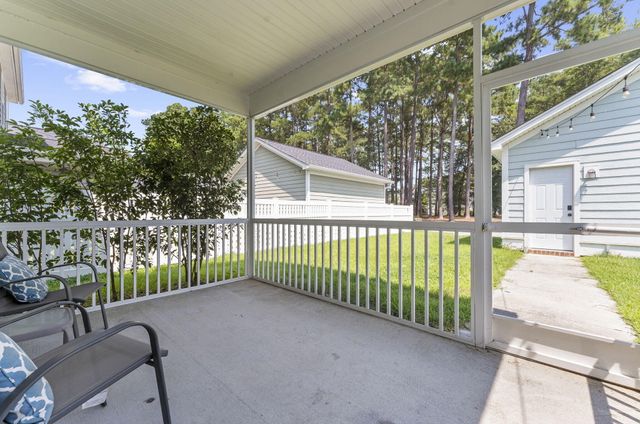 76 Crossandra Avenue, Summerville, SC 29483