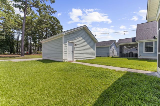 76 Crossandra Avenue, Summerville, SC 29483