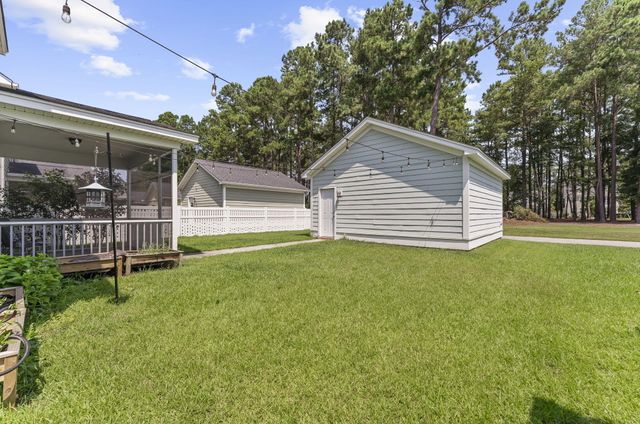 76 Crossandra Avenue, Summerville, SC 29483