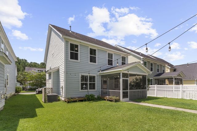 76 Crossandra Avenue, Summerville, SC 29483