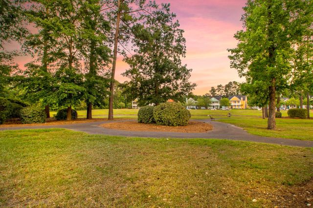 76 Crossandra Avenue, Summerville, SC 29483