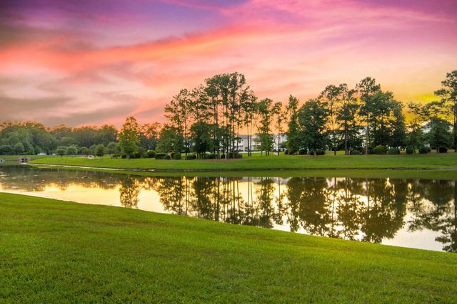 76 Crossandra Avenue, Summerville, SC 29483