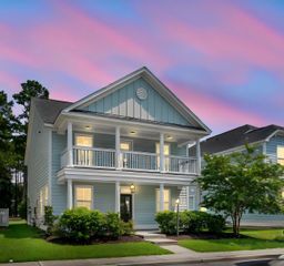 76 Crossandra Avenue, Summerville, SC 29483
