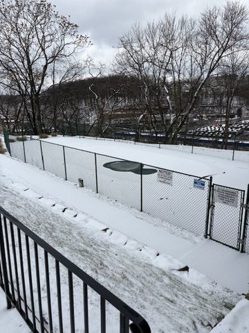 3302 Charlemagne Cir, Ross Twp, PA 15237