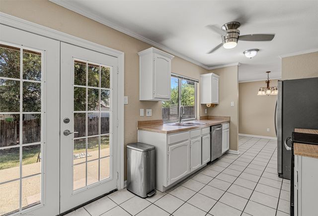 214 Mapleridge Drive, Rockwall, TX 75032
