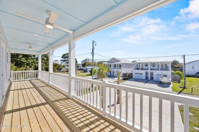 1516 Pinfish Lane, Carolina Beach, NC 28428