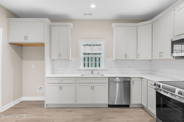 1516 Pinfish Lane, Carolina Beach, NC 28428