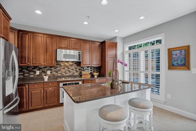 1511 PORTNER RD, Alexandria, VA 22314