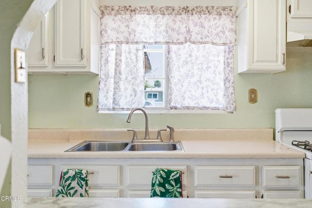 362 Salem Avenue, Oxnard, CA 93036