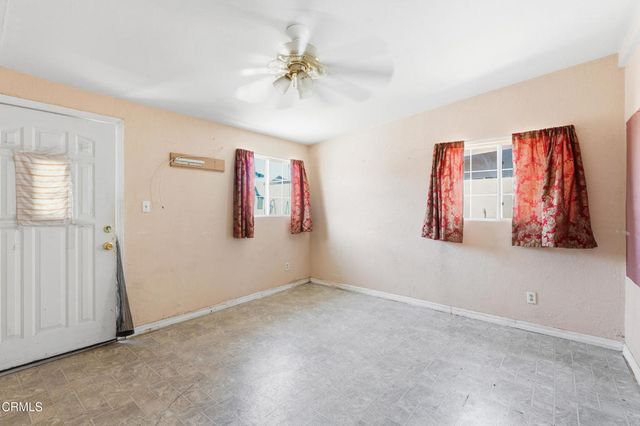 362 Salem Avenue, Oxnard, CA 93036