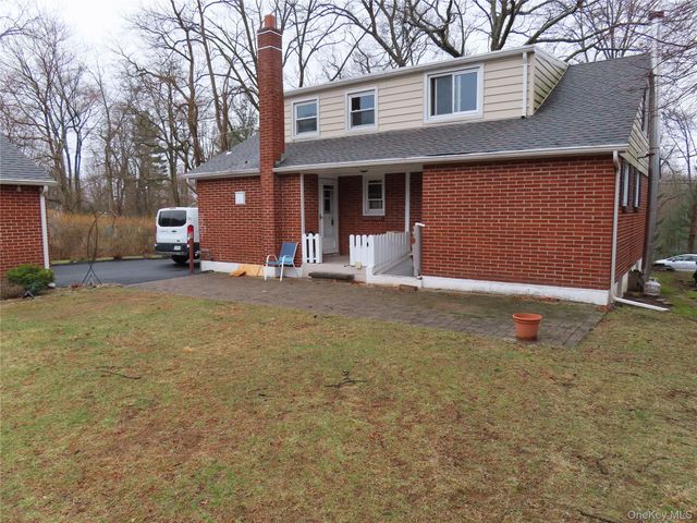 3 Birch Street, Airmont, NY 10952