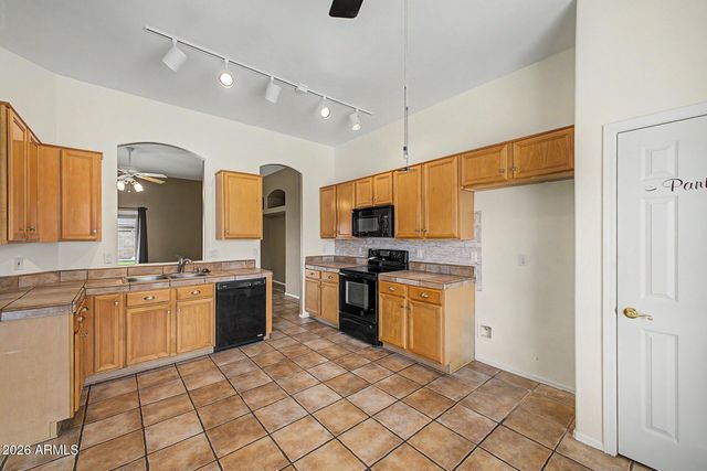 741 E RANCH Road, Gilbert, AZ 85296