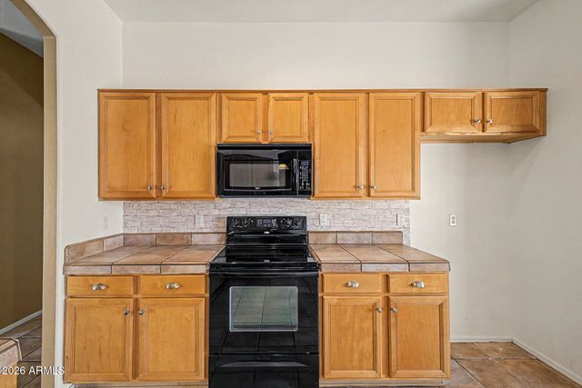 741 E RANCH Road, Gilbert, AZ 85296