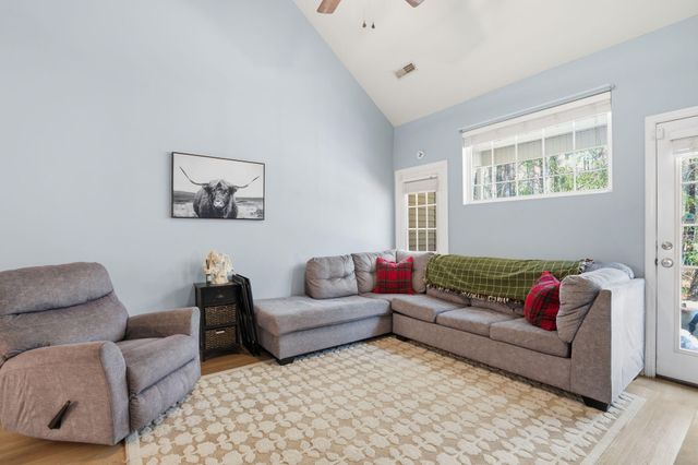 8741 Grassy Oak Trail, North Charleston, SC 29420