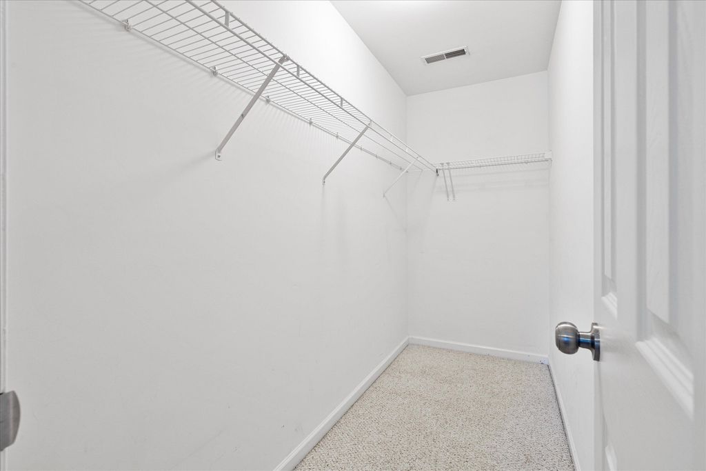 Image 22 of property listing at 8741 Grassy Oak Trail, North Charleston, SC 29420