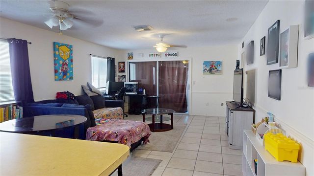 2888 BANCROFT CIRCLE E 5A, Palm Harbor, FL 34683