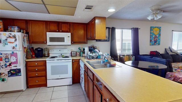 2888 BANCROFT CIRCLE E 5A, Palm Harbor, FL 34683