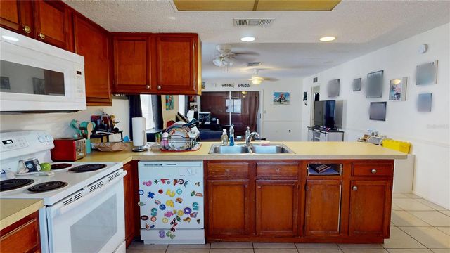 2888 BANCROFT CIRCLE E 5A, Palm Harbor, FL 34683
