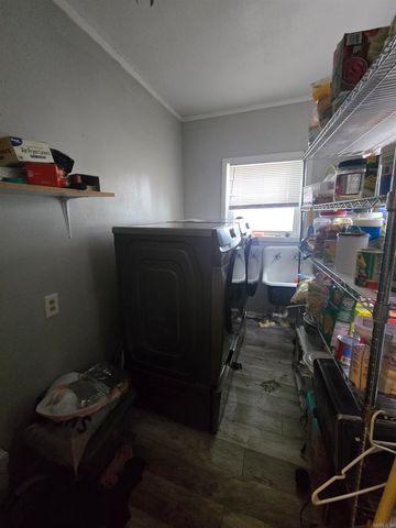 1100 E Rock Street, Morrilton, AR 72110