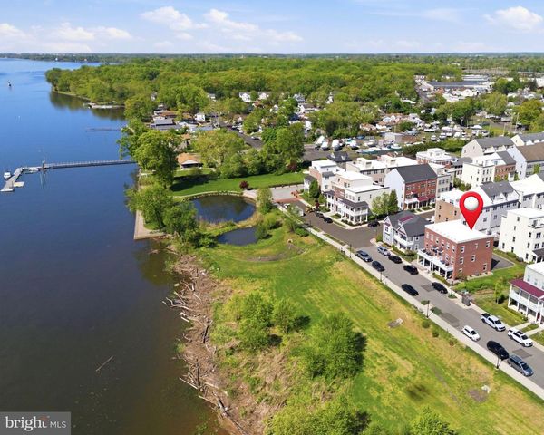 108A DOCK ST, Bensalem, PA 19020