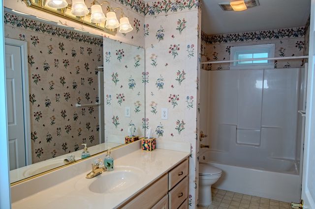 4 Lance Lane, Blue Ridge, GA 30513