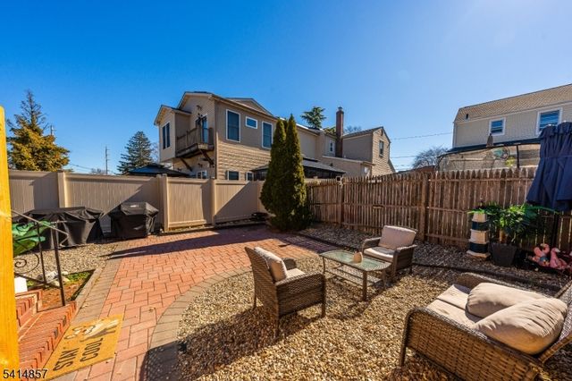 1066 W Chestnut St, Union Twp., NJ 07083