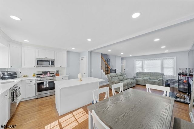 1066 W Chestnut St, Union Twp., NJ 07083