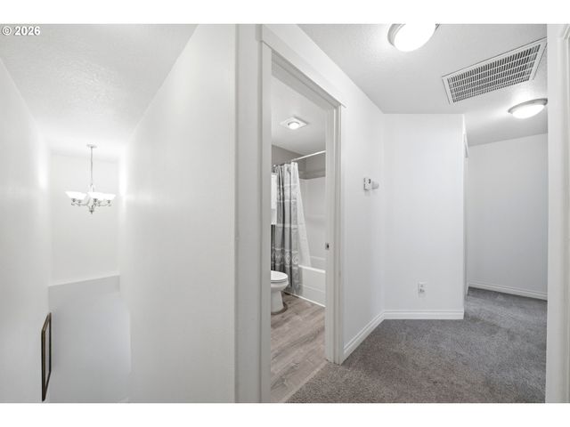 7909 Ne 62ND Cir, Vancouver, WA 98662
