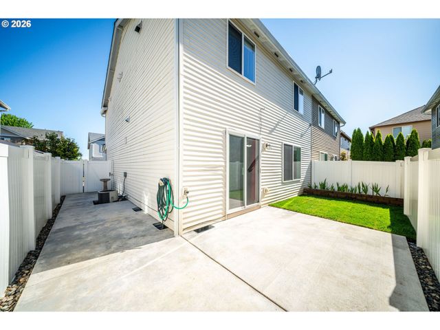 7909 Ne 62ND Cir, Vancouver, WA 98662