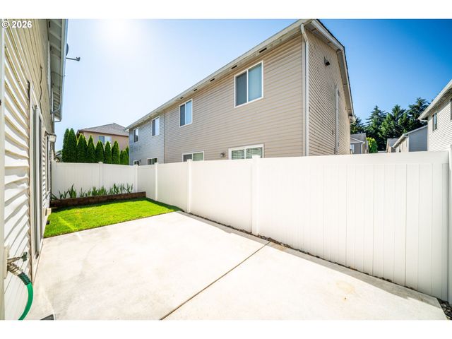 7909 Ne 62ND Cir, Vancouver, WA 98662