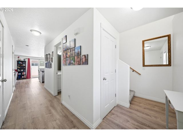 7909 Ne 62ND Cir, Vancouver, WA 98662
