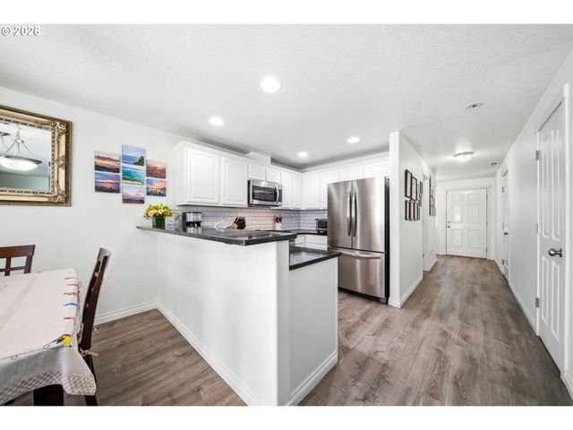 7909 Ne 62ND Cir, Vancouver, WA 98662