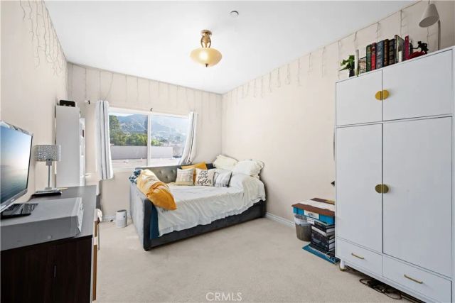 626 E Orange Grove Avenue 301, Burbank, CA 91501
