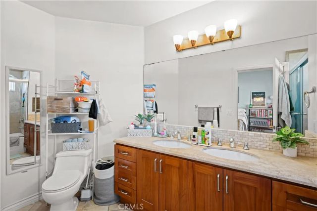 626 E Orange Grove Avenue 301, Burbank, CA 91501