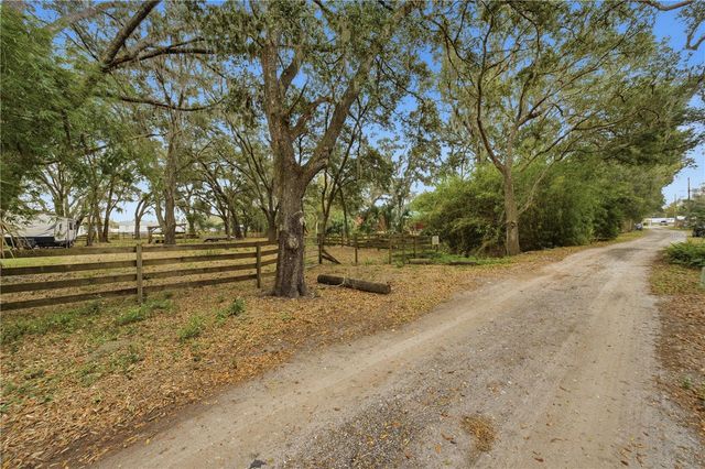 8010 FRANKLIN ROAD, Plant City, FL 33565