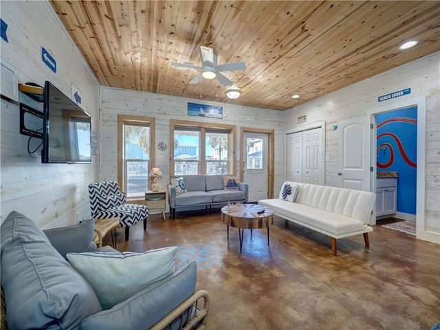 2120 S 11th Unit 502 St 502, Port Aransas, TX 78373