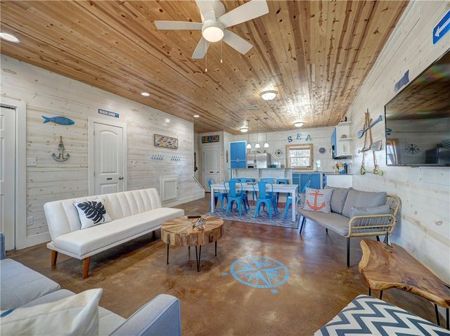 2120 S 11th Unit 502 St 502, Port Aransas, TX 78373