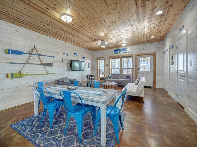 2120 S 11th Unit 502 St 502, Port Aransas, TX 78373