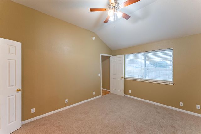 109 Granite Shoals DR, Kyle, TX 78640