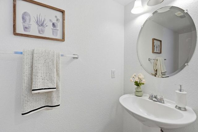 2227 Gadwall Court, San Leandro, CA 94579