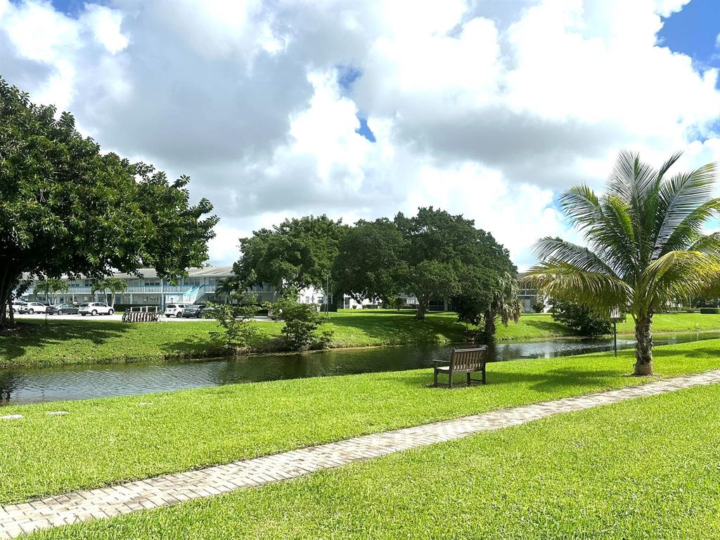1092 Newport S 1092, Deerfield Beach, FL 33442