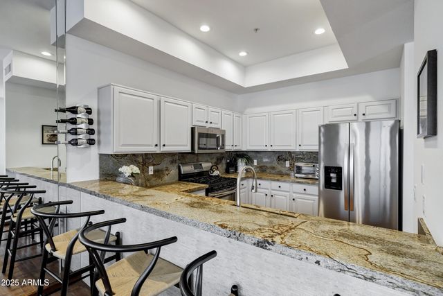 8270 N HAYDEN Road 2010, Scottsdale, AZ 85258